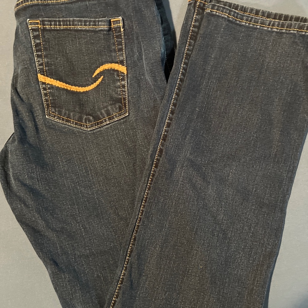 Signature Levi Strauss & Co.